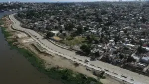 ‘Paseo del Río’ sale en rescate de un Ozama muy contaminado