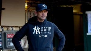 Los Yanquis de Nueva York renuevan contrato de Aaron Boone por tres años