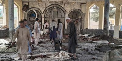 Un atentado deja 80 muertos en Afganistán