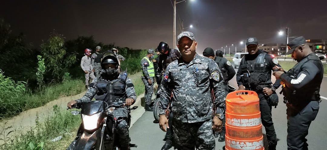 Policía realiza operativo en Avenida Ecológica tras denuncias de ciudadanos