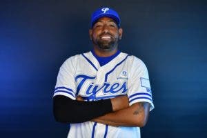 César Valdez será el lanzador abridor del partido inaugural del Licey