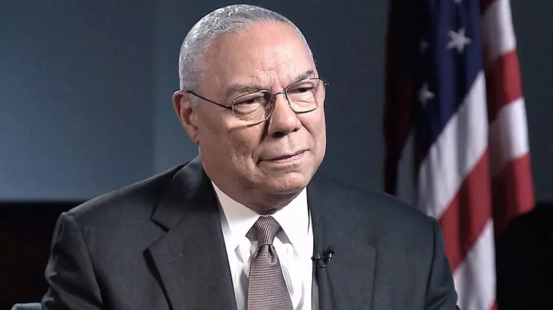 Colin Powell muere debido a complicaciones por Covid-19