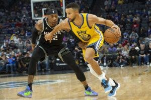 Curry mantiene invictos a Warriors y establece nueva marca equipo