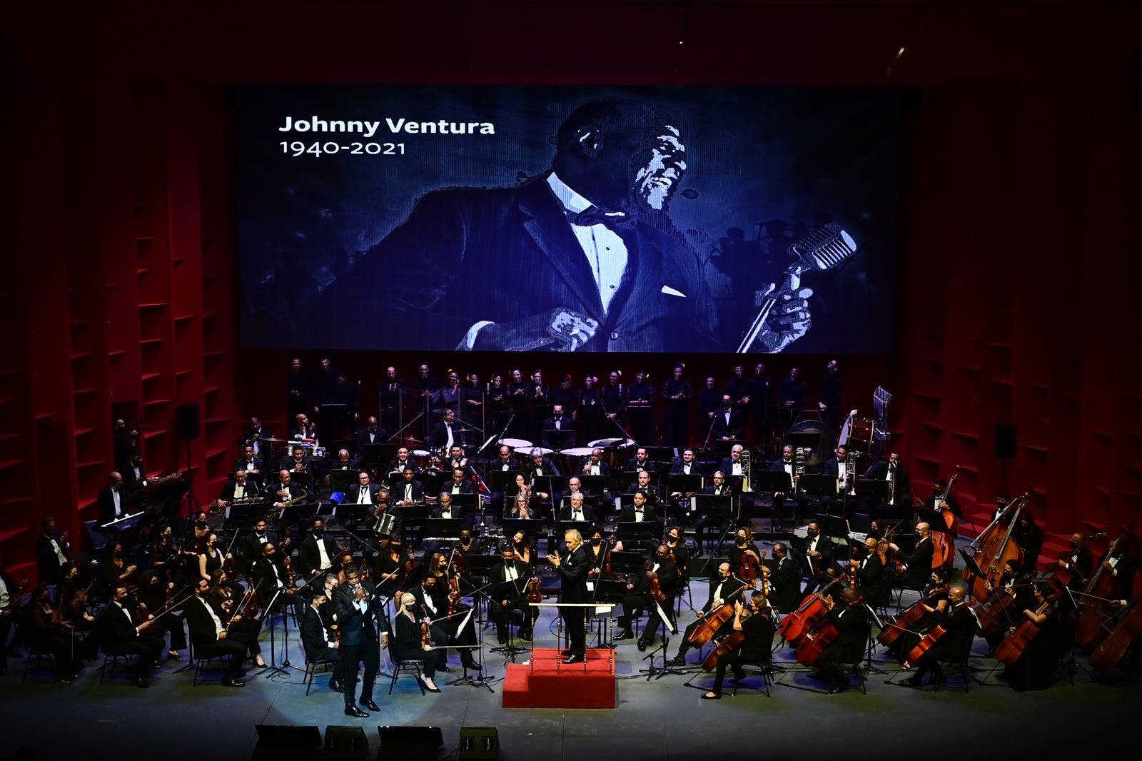 Jandy Ventura logra magistral participación junto a la Sinfónica Nacional