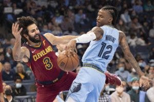 Ricky Rubio debuta con los Cleveland Cavaliers con un doble-doble