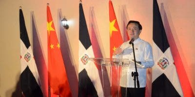 Embajada junto a Casa de China realizan doble celebración