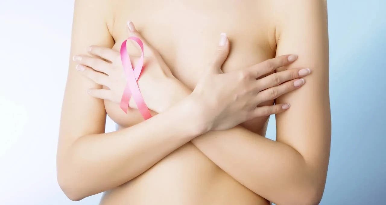 70% de pacientes con cáncer de mama se diagnostica en etapa avanzada y cerca del 50% no sobrevive