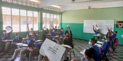 Algunas escuelas ya alcanzan más de un 90% alumnos vacunados contra el Covid