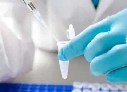 Oncólogo: biopsia líquida, la herramienta que permitirá cronificar el cáncer