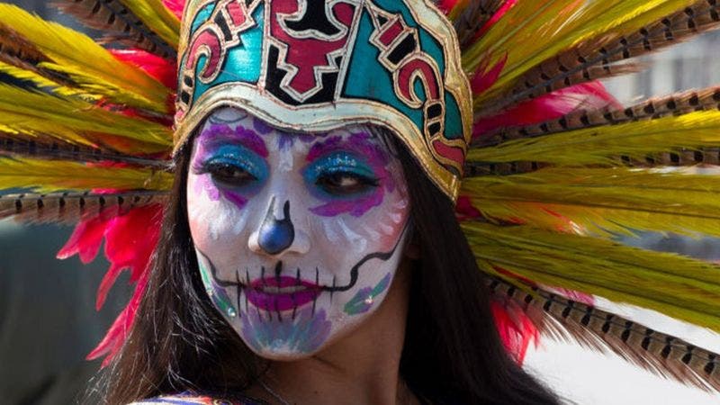Día de Muertos: las coloridas imágenes que dejó el desfile en Ciudad de México