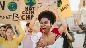 COP26: «Es muy fácil culpar a los individuos por el cambio climático en vez de a los gobiernos y las corporaciones»