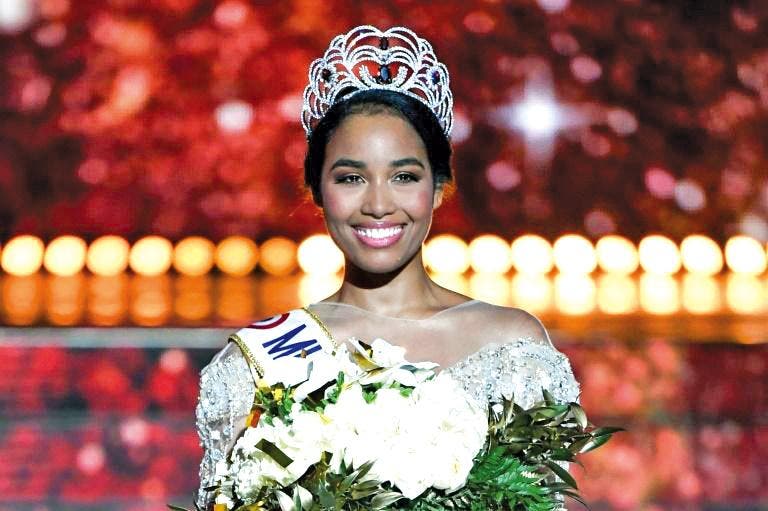 Miss Francia da positivo al Covid-19 al llegar a Israel