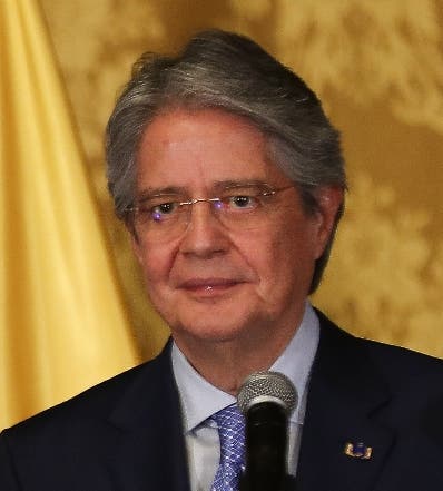 Ecuador busca firma 10 acuerdos comerciales
