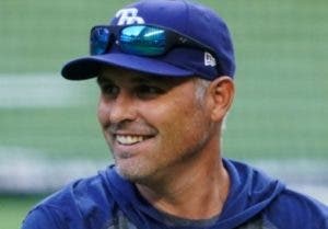 Kevin Cash y Gabe Kapler, son  Mánageres del Año