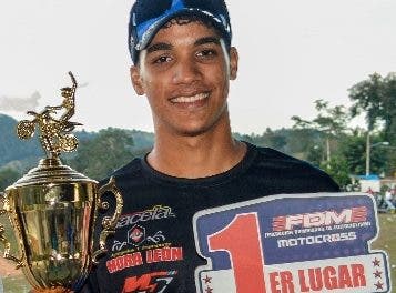 Manny Mora, seleccionado Piloto del Año de motocross