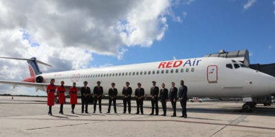 RED Air ocupará nuevas posiciones para tripulantes de mando y cabina