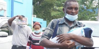 Cae la afluencia de haitianas en hospital dominicano tras las deportaciones