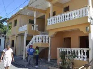 Moradores Los Frailes denuncian desalojos