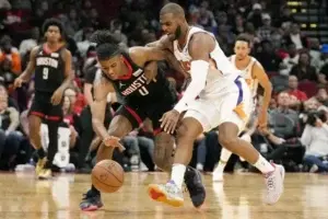 89-115. Paul se recrea ante Rockets con octavo triunfo consecutivo de Suns