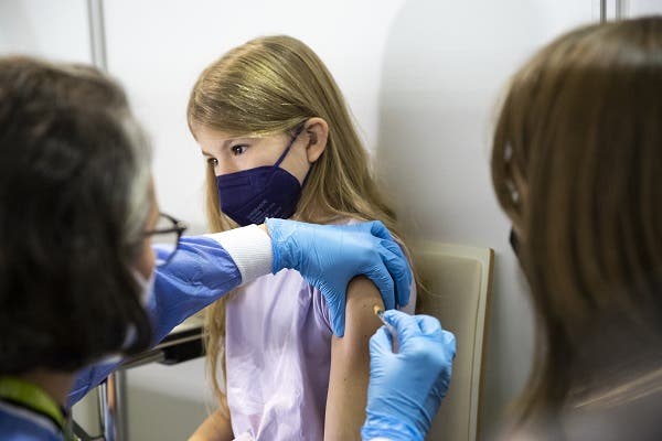 Ritmo de vacunación a niños triplica adultos en USA