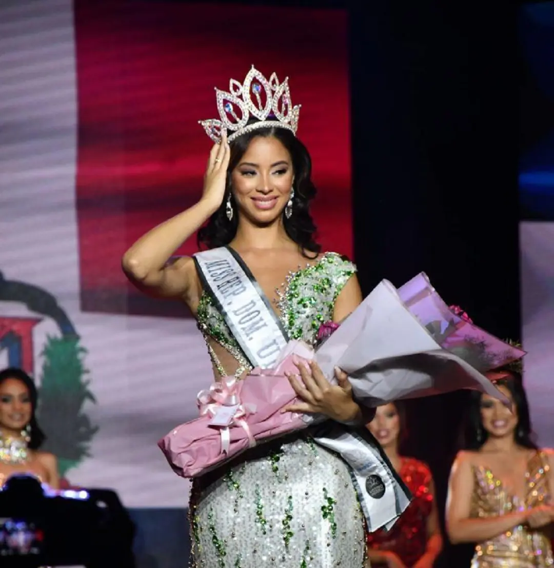 Andreina Martínez es la nueva Miss República Dominicana Universo