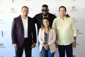 Anuncian Día de Leyendas a beneficio del Fondo para la Niñez David Ortiz