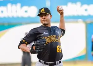 El béisbol dominicano ayuda al colombiano Quintana a volver a Grandes Ligas