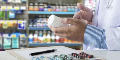 Unión de Farmacias denuncia algunas ARS incumplen disposición sobre acceso a medicamentos