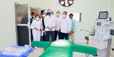 Presidente Abinader deja en funcionamiento Hospital Municipal de Galván