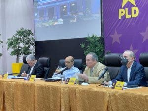 Comité Político del PLD inicia reunión con un minuto de silencio a la memoria de Reinaldo Pared Pérez 