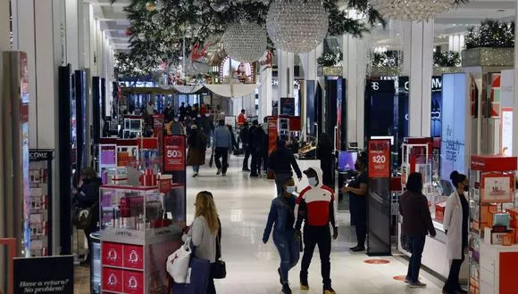 La época de compras navideñas avanza, pero enfrenta retos