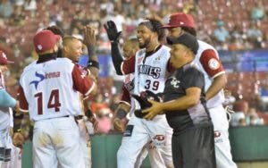 Gigantes vencen a los Tigres; Gutiérrez y Marte jonronean