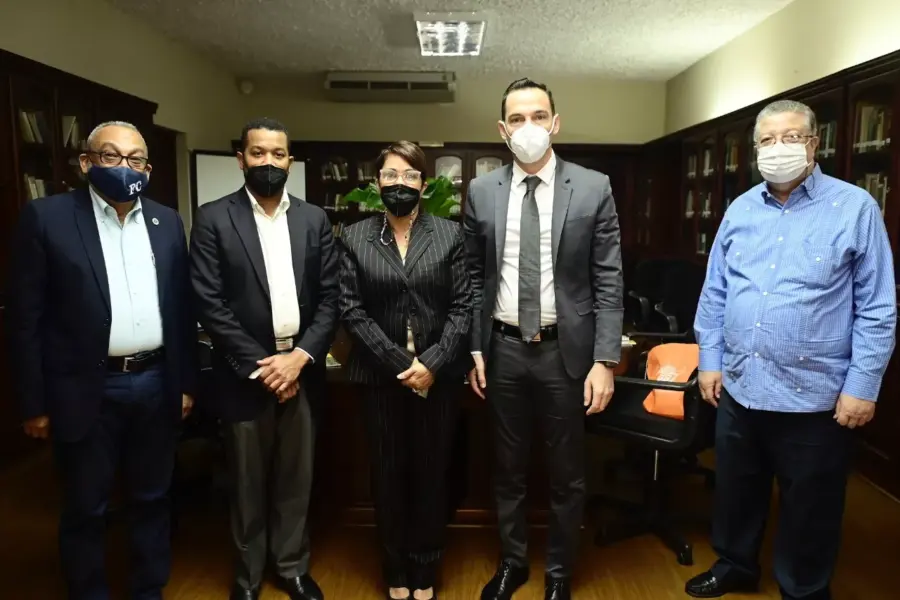 Francisco Cruz Pascual, Gilberto Rodríguez, Carmen Rita Espaillat, Pavel J. González, Ramón García Tatis.