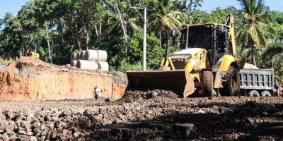 Obras Públicas informa avance en los trabajos del socavón de la autopista Duarte