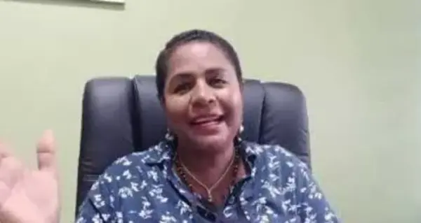elsa de león