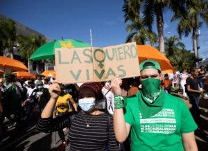 Instituciones y mujeres de todo el mundo claman contra la violencia machista