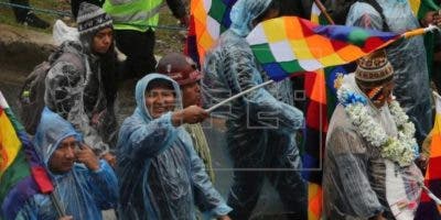 Gran marcha oficialista en Bolivia entre advertencias y retos hacia oposición