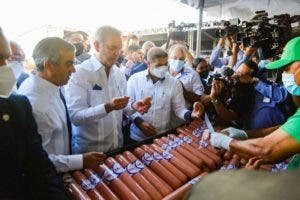 Gobierno lanza «Gran Feria Navideña» con productos a mitad de precio en INESPRE