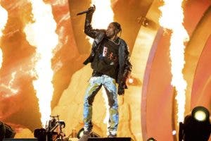 Travis Scott dice no tuvo conocimiento de las muertes hasta después del espectáculo