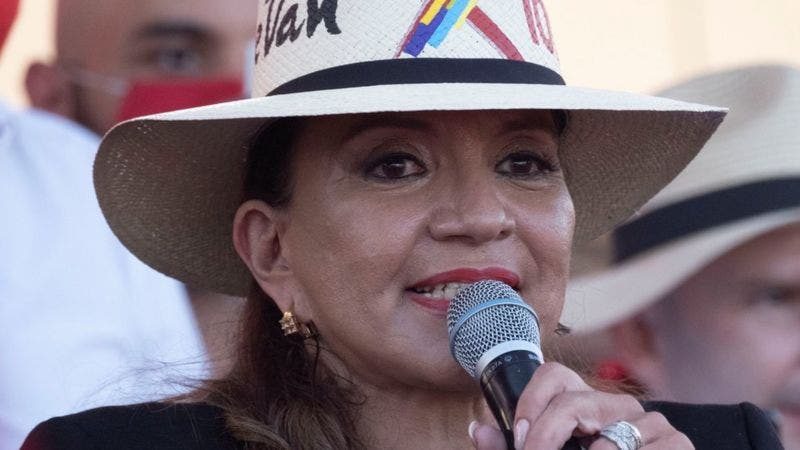 Presidenta electa de Honduras enfrenta disidencia en Congreso