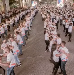 “Un Récord pa’ la Bachata”  por Telesistema