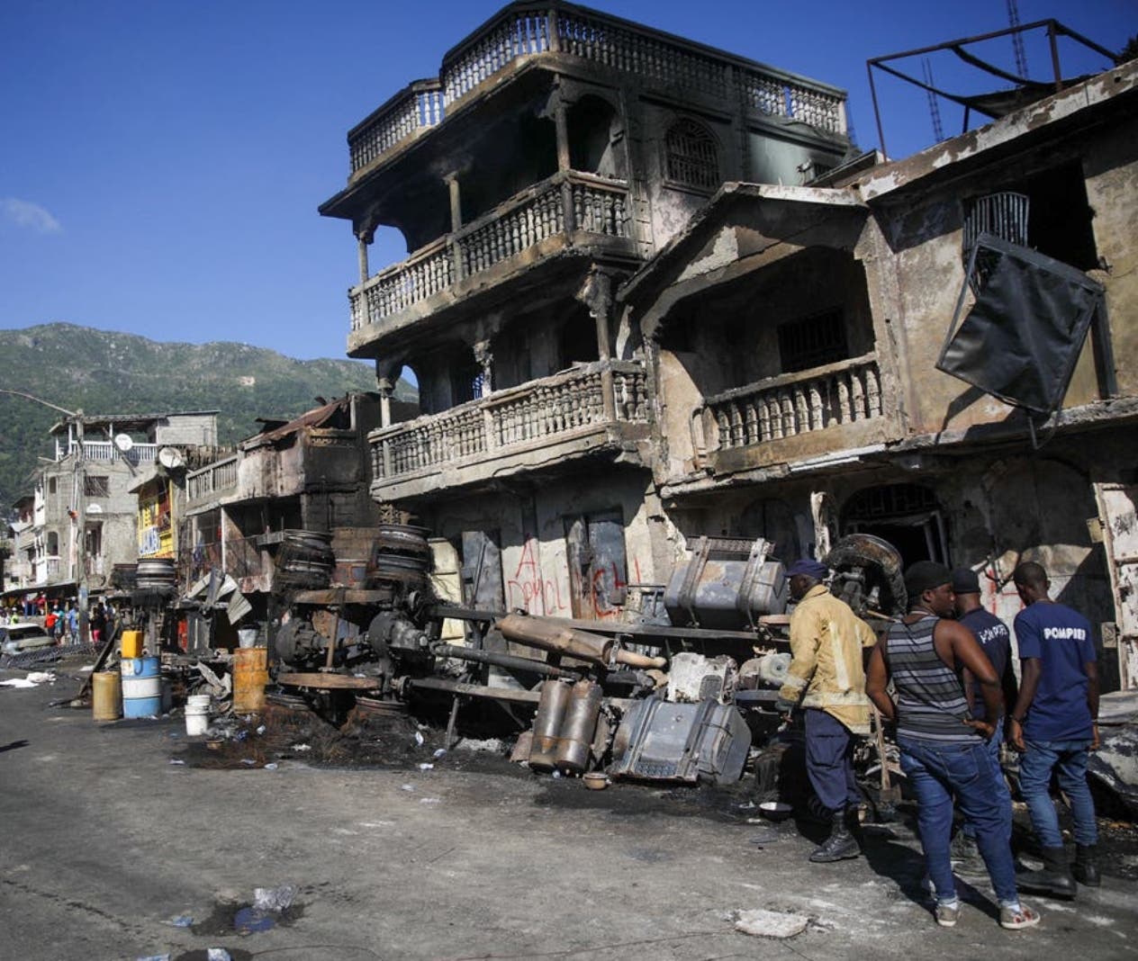 Explosión de camión en Haití causa 61 muertos y 100 heridos
