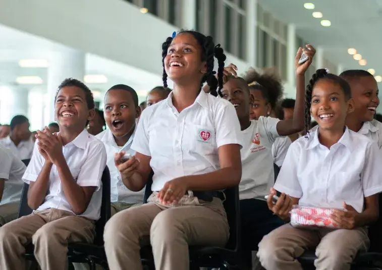 Un programa educativo enseña cómo competir