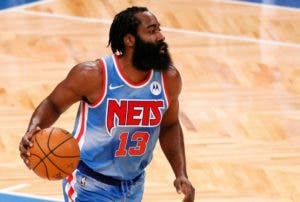 Harden abandona protocolo de salud y se reintegra Nets