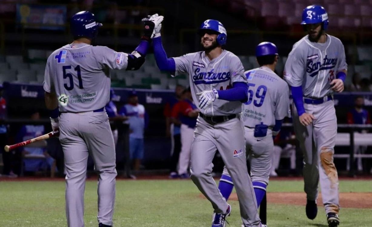 Liga  béisbol Puerto Rico detiene  torneo por 39 casos Covid