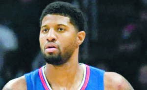 Paul George se fractura un ligamento del codo