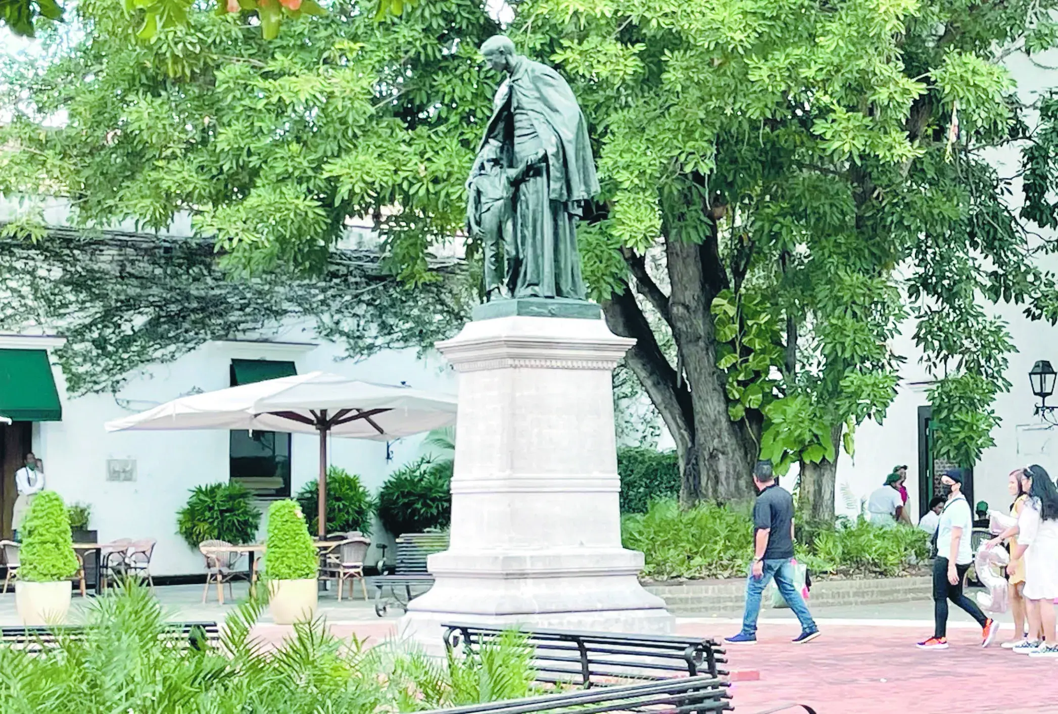 Los encantos de las otras plazas de la ciudad histórica