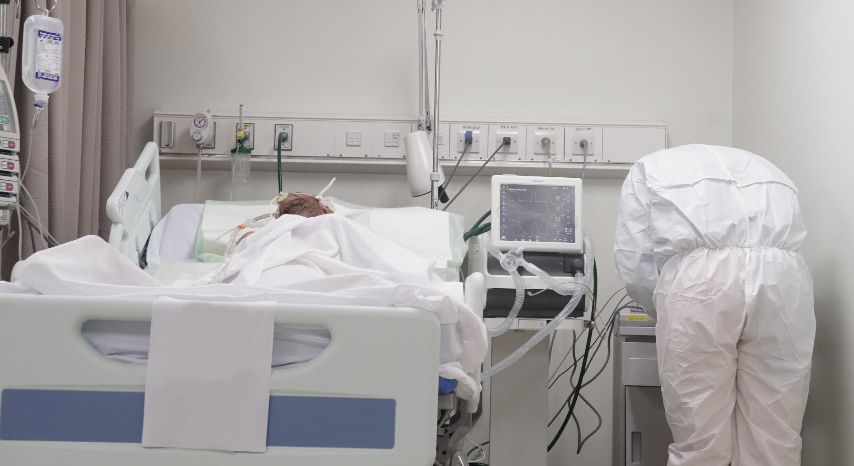 Pacientes Covid en UCI se exponen a infecciones por dispositivos médicos