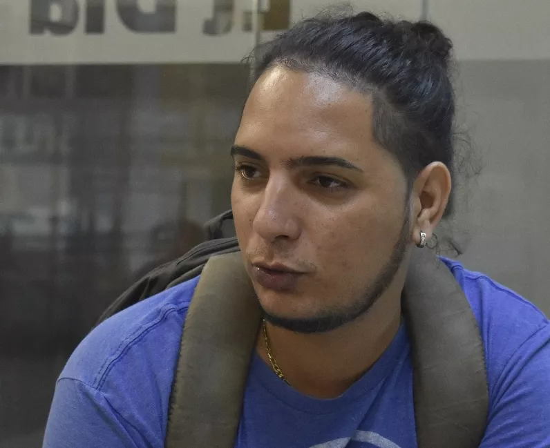 Joven dice que quiere conocer su padre/foto Jose de Leon