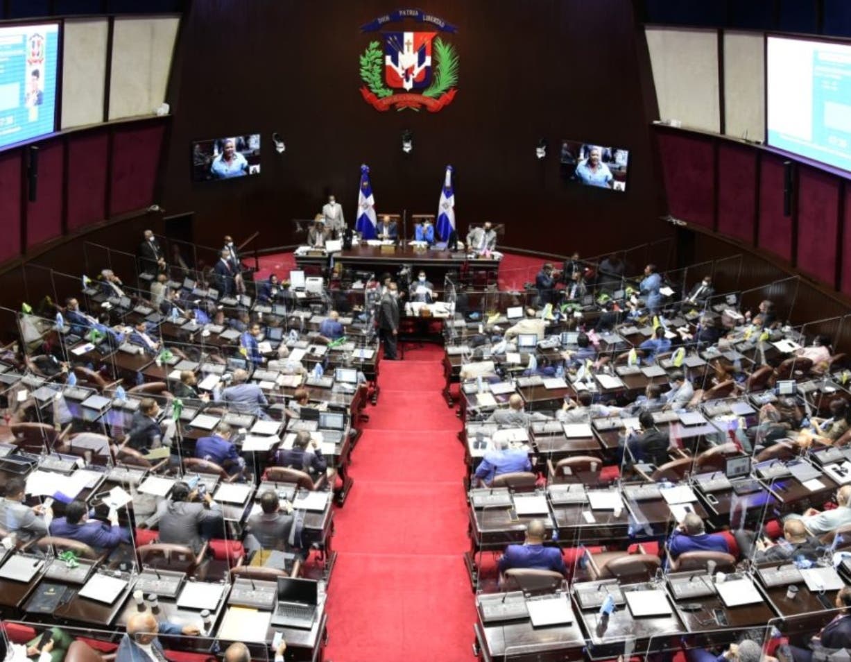 Organizaciones repudian Código Penal aprobado en el Senado